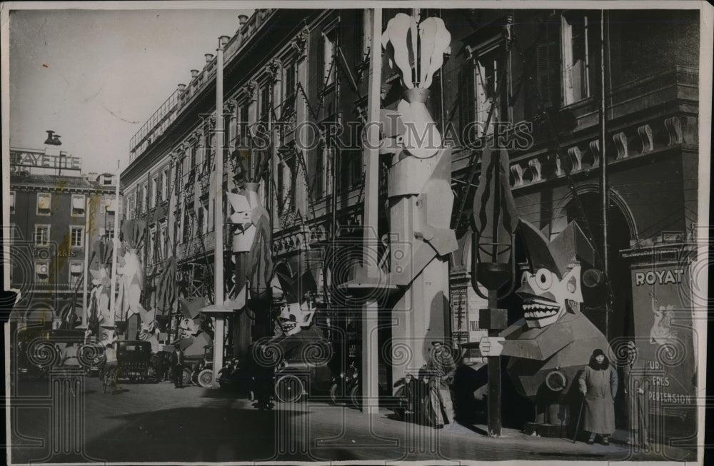 1935 Press Photo  Carnival scene on the French Riveria at Nice - Historic Images