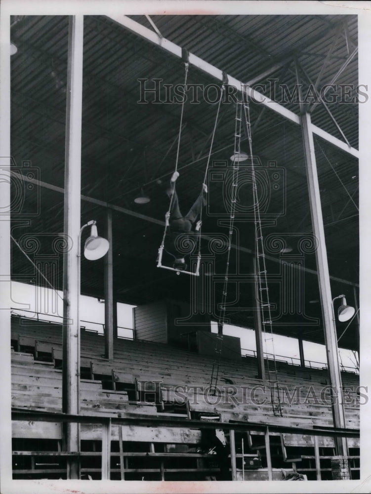 1961 Les Alberts on Trapeze of Mills Bros.  - Historic Images