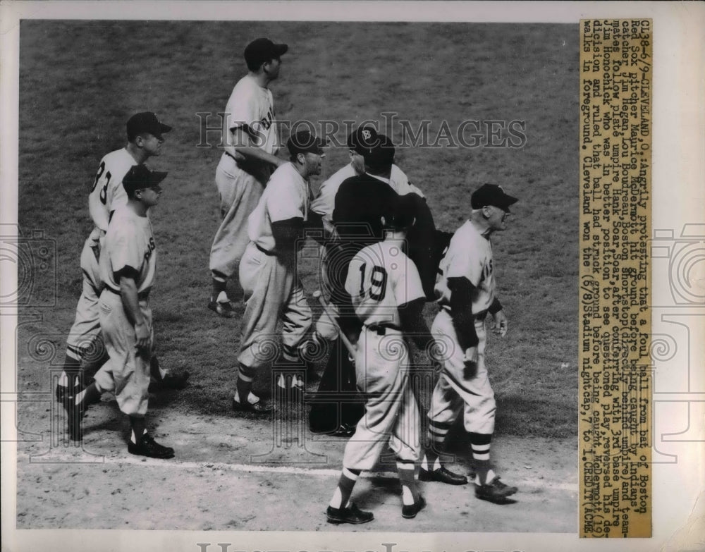 1951 Press Photo Red Sox pitcher Maurice McDermott vs Indians - nea17477 - Historic Images