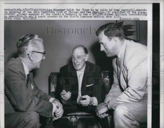 1957 Press Photo Dodgers mgr Leo Durocher ,Ivan Harris & Van Phillips - Historic Images