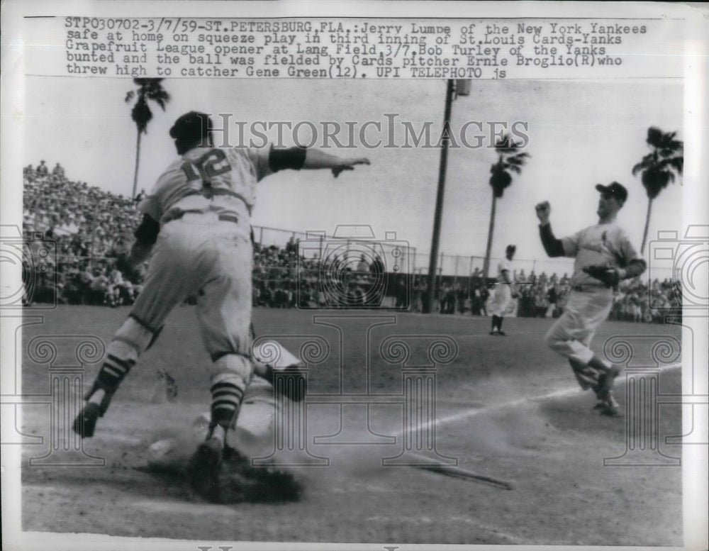 1959 Press Photo Jerry Lumpe of Yankees, Ernie Broglio, Gene Green, Cardinals - Historic Images