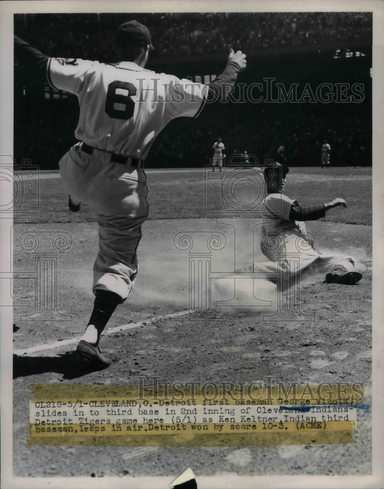 Detroit Tigers Pat Mullin & Umpire Bill McGowan During Game 1947