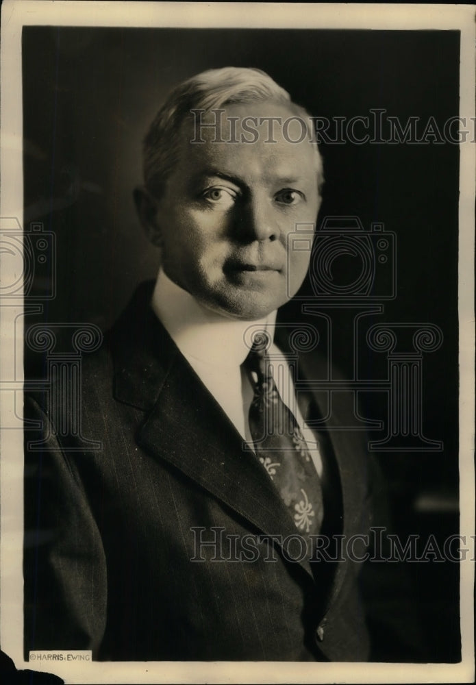 1922 William Buffington as Director of the Postal Savings System - Historic Images