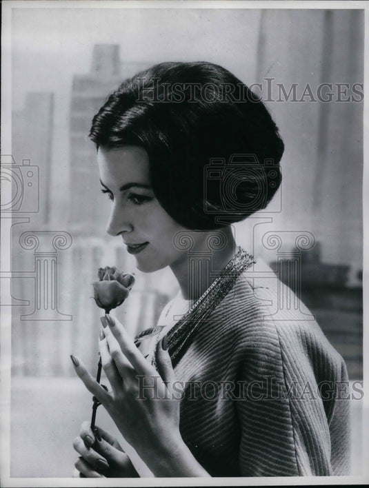 1961 Short, Blunt Women's Hairstyle  - Historic Images