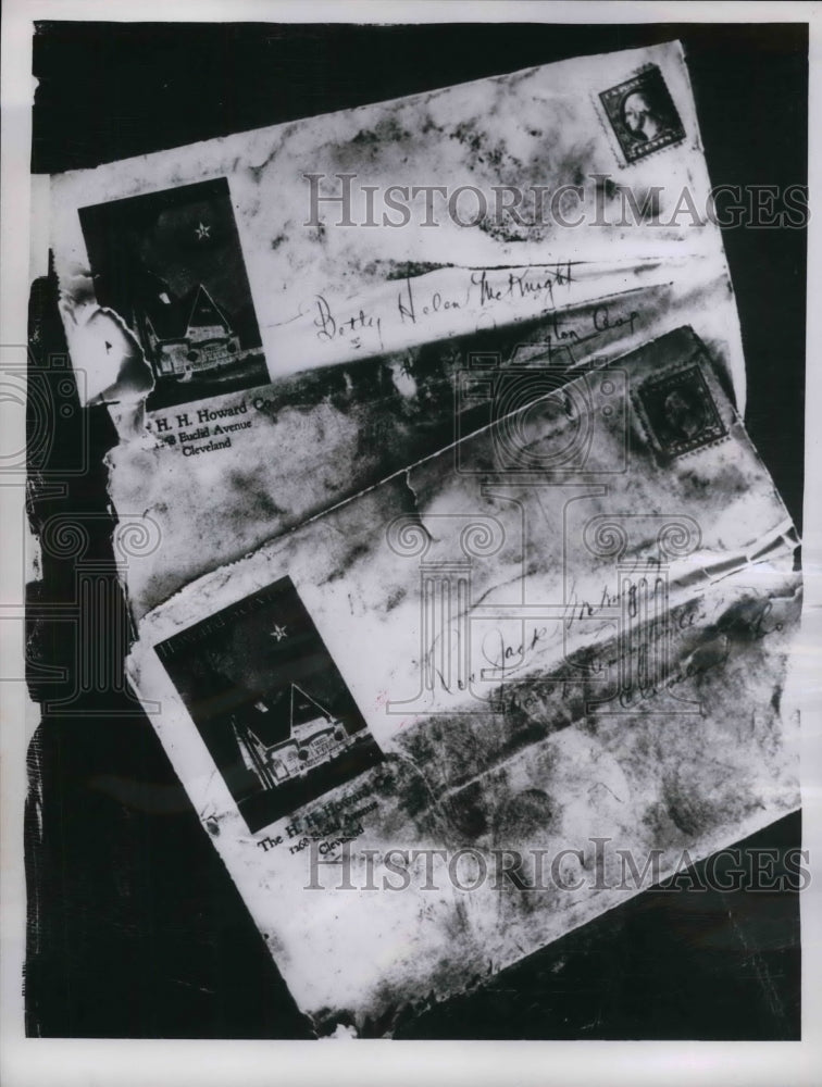 1957 Press Photo Mail Found After 36 Years Cleveland Ohio - nea19758-Historic Images