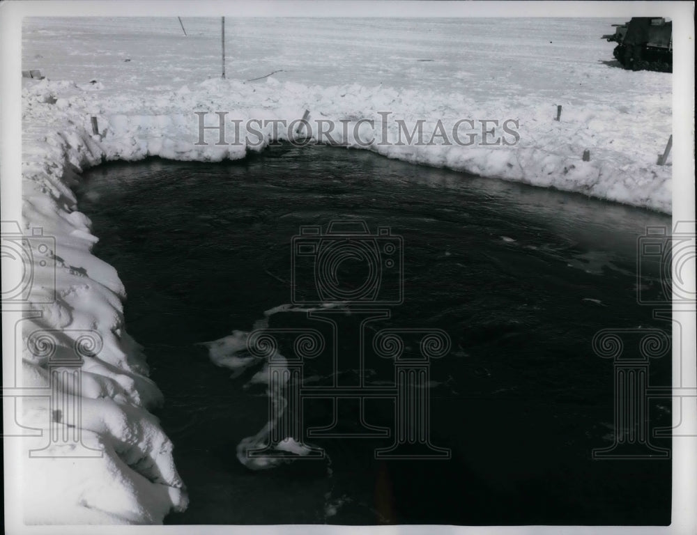 1961 Press Photo Operation Th AWS Aqua Therm McMurdo Antartica - nea20795 - Historic Images