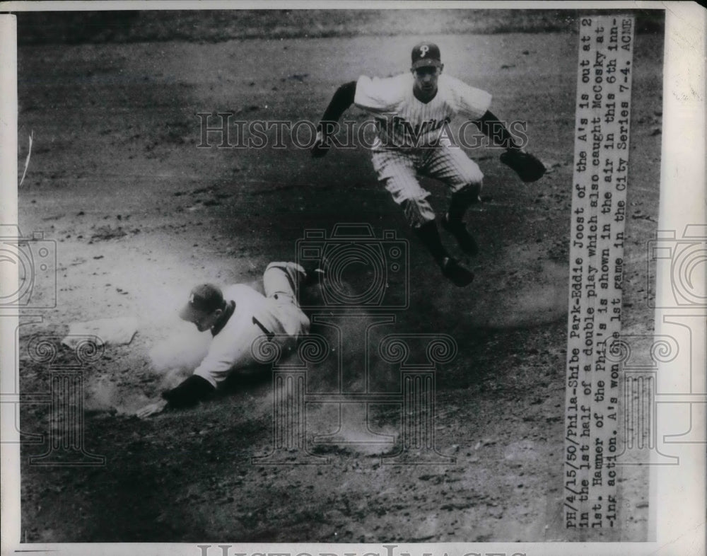 1950 Press Photo Philadelphia Athletics Eddie Joose During Double Play - Historic Images