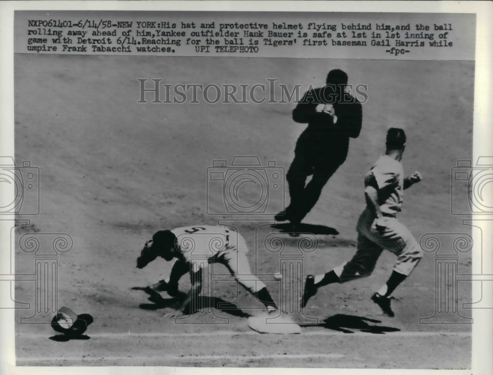 1958 Press Photo Yankees' Hank Bauer safe at 1st vs Gail Harris of Tigers-Historic Images