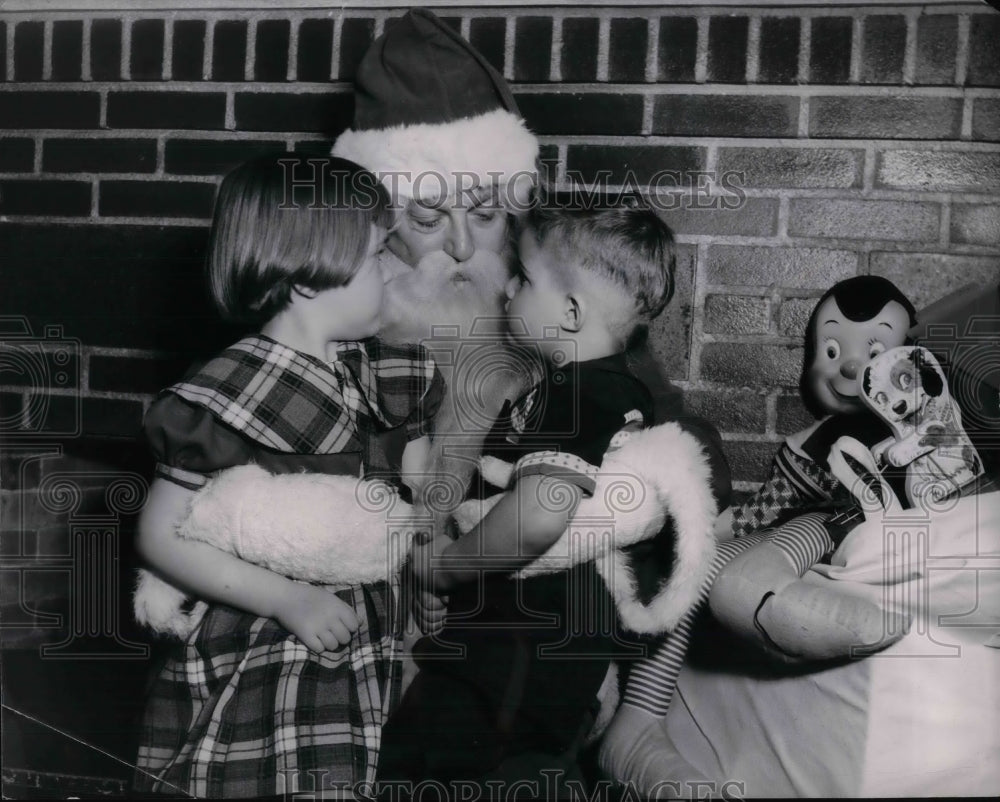 1950 Santa Claus Orphans MOoseheart ILL Susan Brennan, Steve Pentz-Historic Images