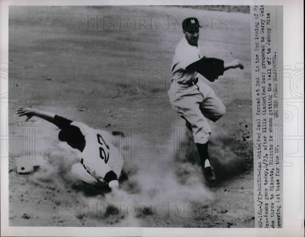 1952 Press Photo Red Sox Sam White out at 2nd vs Yankees Rizzuto - nea21543 - Historic Images