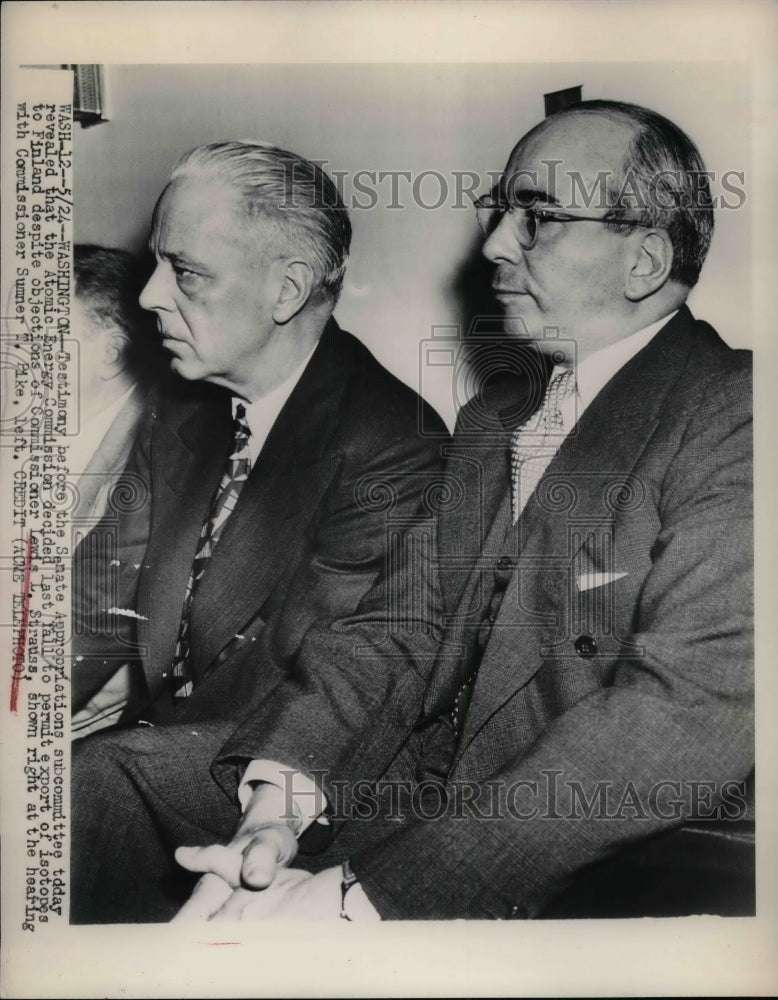 1949 Press Photo Commissioner Lewis Strauss, Commissioner Sumner T. Pike - Historic Images