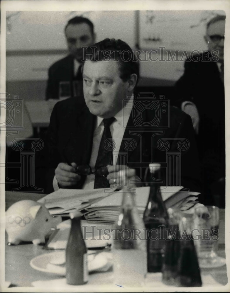 1969 Press Photo Franz Joseph Strauss, German Finance Minister during conference - Historic Images