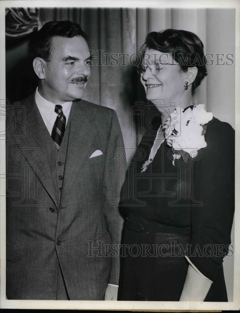 1944 Mrs. George M. Dewey, son, Pres. Candidate Thomas Dewey - Historic Images