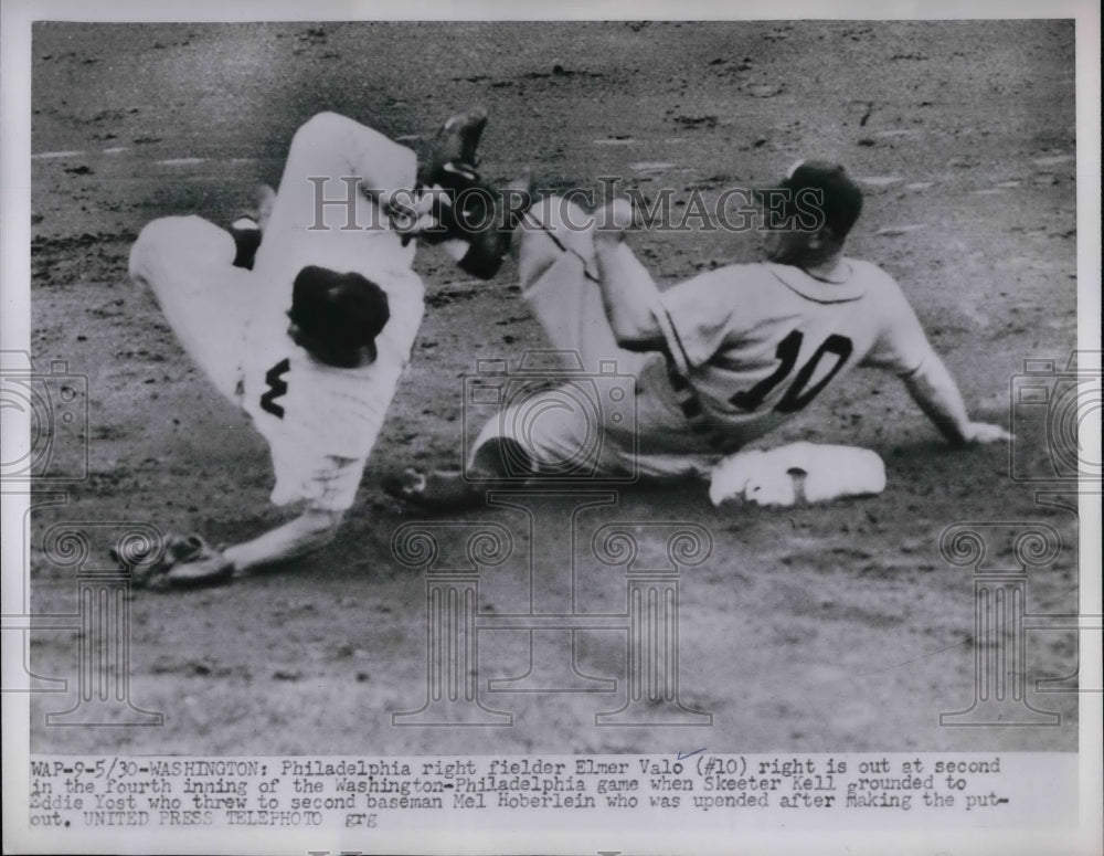 1952 Press Photo Phils Elmer Valo vs Nationals Eddie Yost - Historic Images