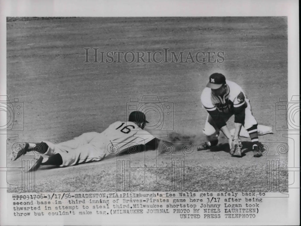 1956 Pittsburgh's Lee Walls 2nd Baseman & Milwaukee Braves Logan - Historic Images