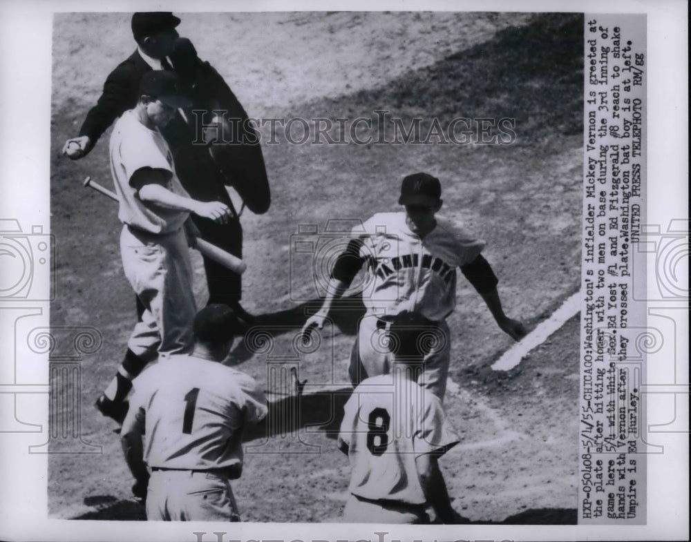 1955 Press Photo Micky Vernon of Washington, With Yost, Fitzgerald in Game - Historic Images