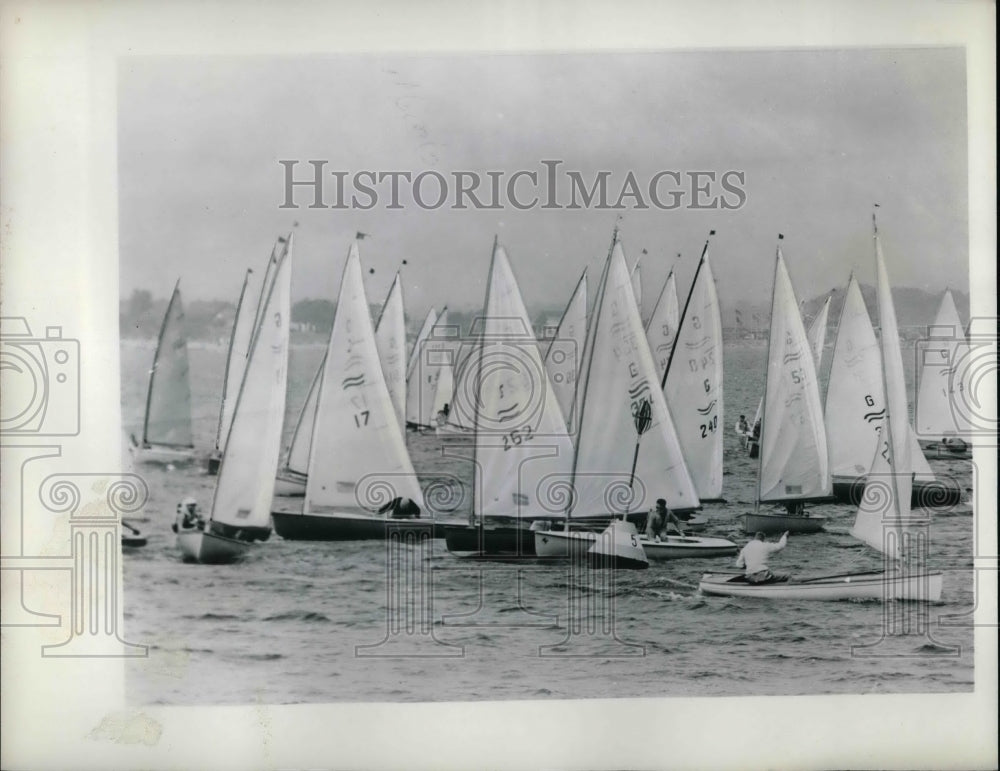1962 Fleet of Pinn - Historic Images