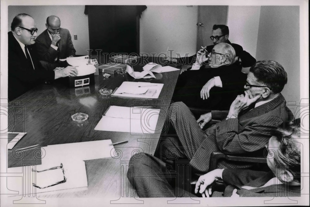 1967 Press Photo Board of Elections hearing - nea22794 - Historic Images