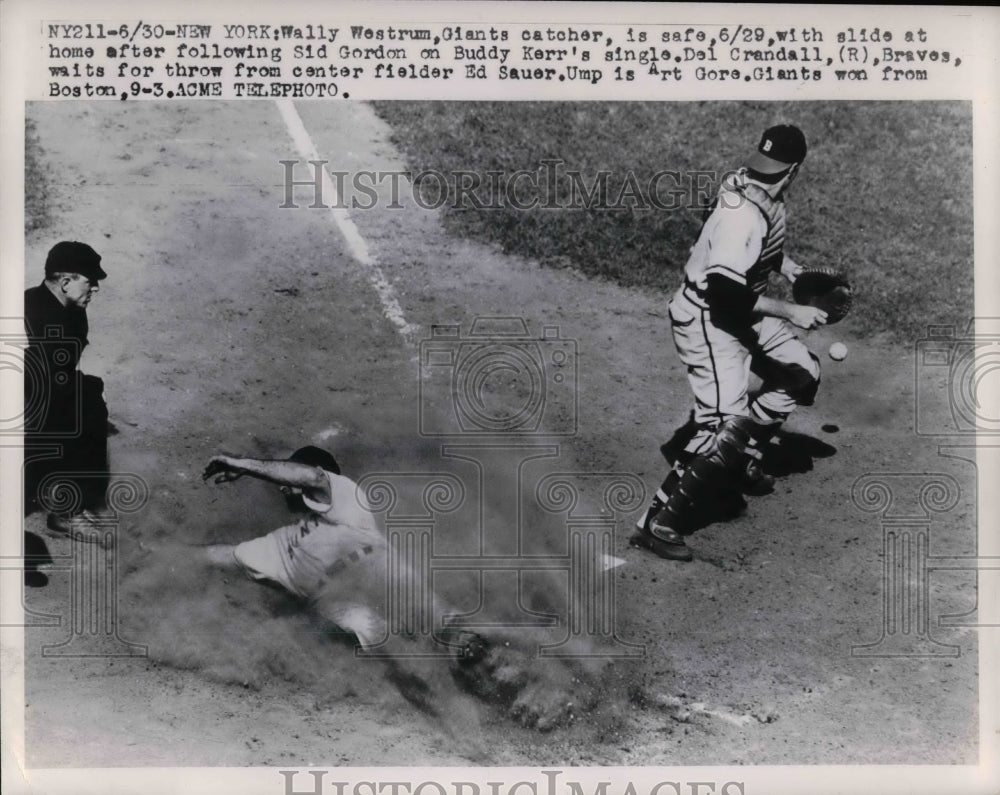 1949 Press Photo New York Giants Wally Westrum &amp; Center Fielder Ed Sauer - Historic Images