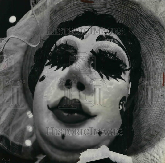 Ballet Folklorico Of Mexico Dancer - Historic Images