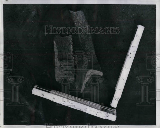1948 Press Photo Artifacts of Former Indian Village Saline County - nea24193 - Historic Images
