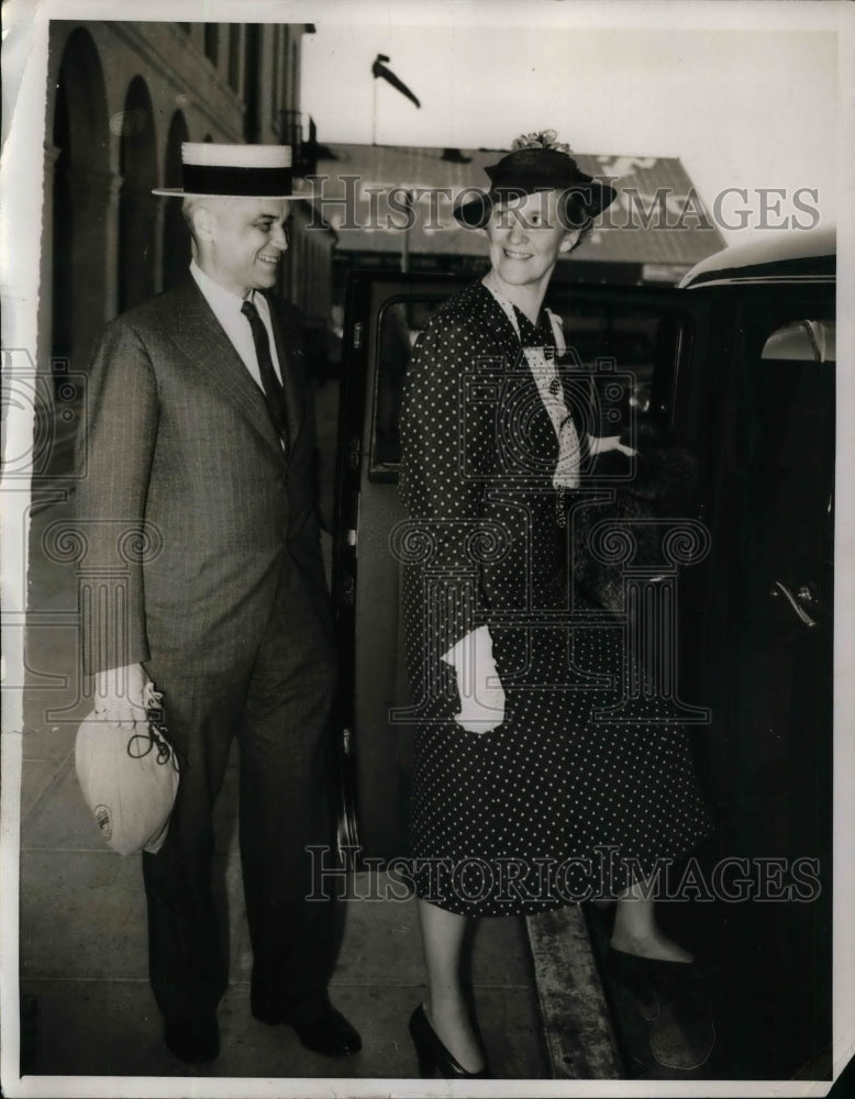 1938 Press Photo Mayor and Mrs. Harold Burton, Cleveland, Ohio-Historic Images
