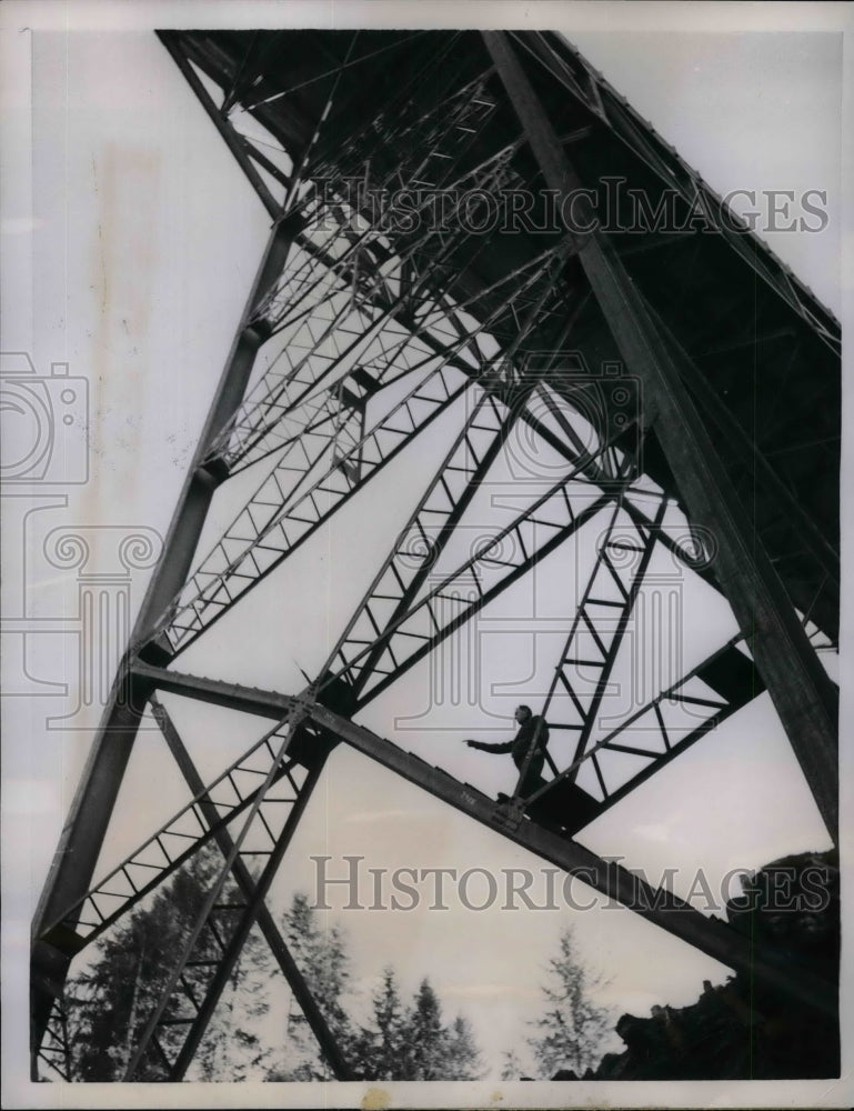1957 Engineer Wayne Lowell, 255 - Historic Images