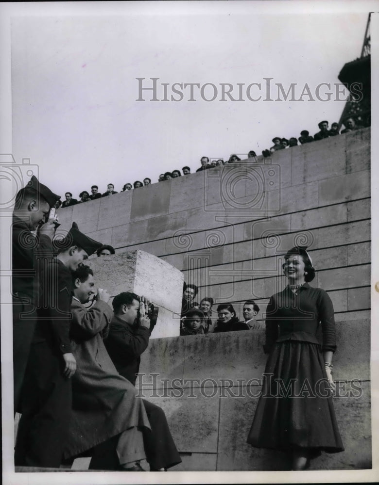 1953 Press Photo "Maid of Cotton" Alice Corr, H. Stubbs, R. Hodges, C. Schustor - Historic Images