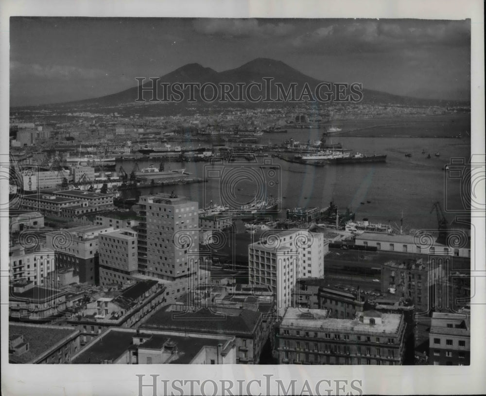 1961 Press Photo Vesuvius in Naples, Italy - nea27947 - Historic Images