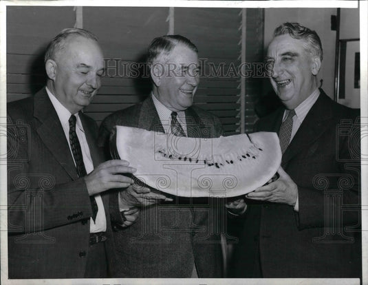 1944 150 Pound Watermelon Senator Wallace White - Historic Images