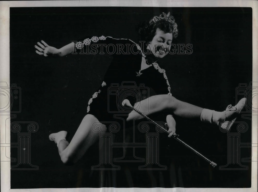 1953 Baton twirler Sonie Rodgers at St Paul Winter Carnival - Historic Images