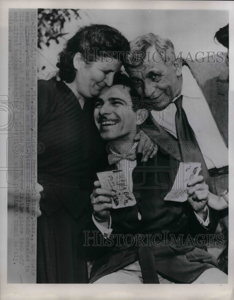 1952 Mr & Mrs Michael Zamiel Hug Son Alfred  - Historic Images