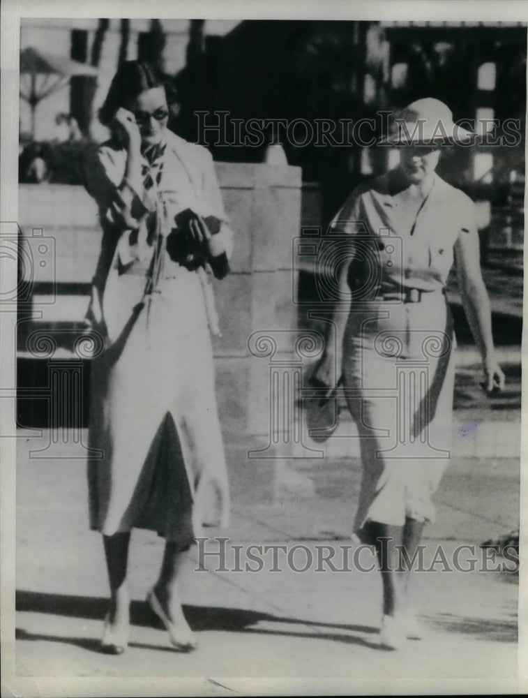 1934 Press Photo Heiress Doris Duke and her woman guest at Biltmore Hotel - Historic Images