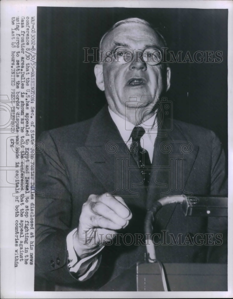 1955 Press Photo Secretary of State John Foster Dulles during news conference - Historic Images