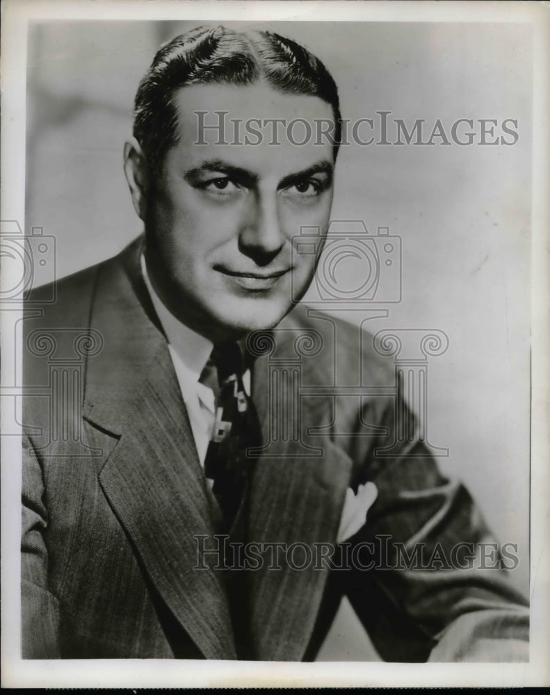 1949 Ted Mack host of Original Amateur Hour on radio and television - Historic Images