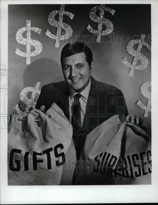 1969 Monty Hall "Let's Make A Deal" - Historic Images