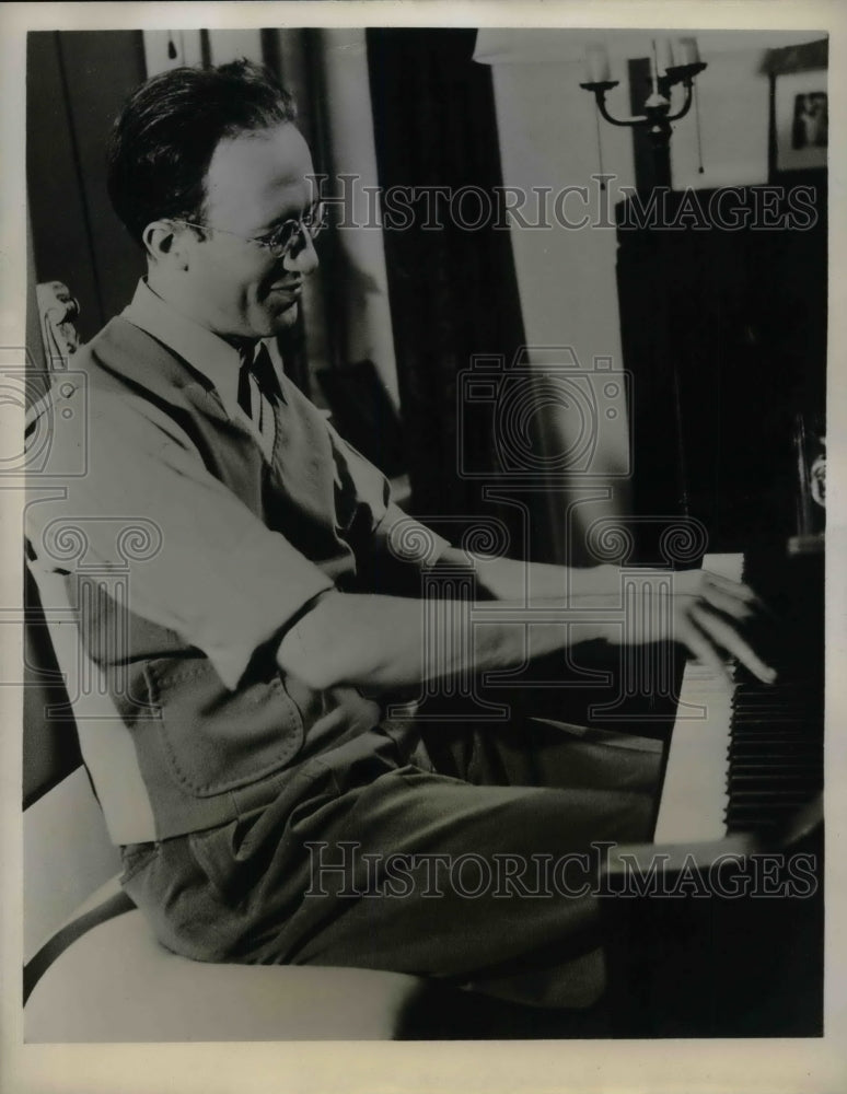 1948 Edwin McArthur, St. Louis Municipal Opera - Historic Images
