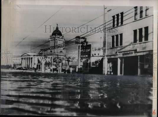1950 Parliament Building in Winnipeg  - Historic Images