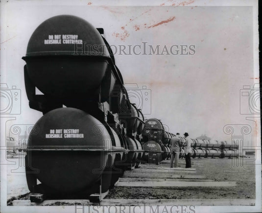 1952 Steel Cylinders aircraft Jet engines General Electric Lockland - Historic Images