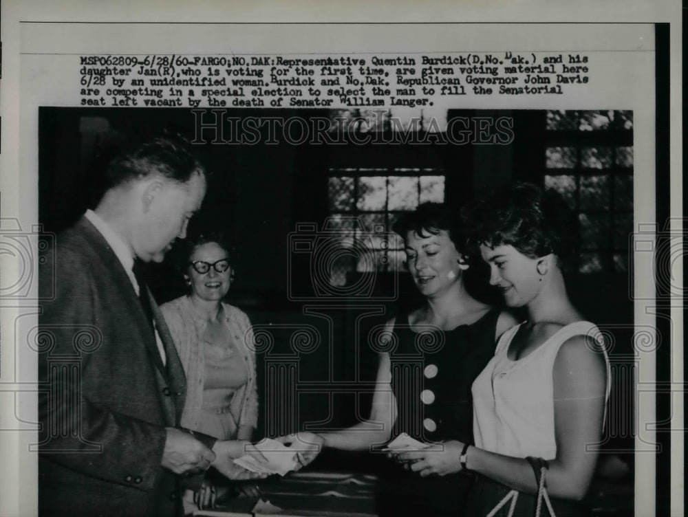 1960 Press Photo Rep.Quentin Burdick of North Dakota &amp; daughter cast their votes-Historic Images