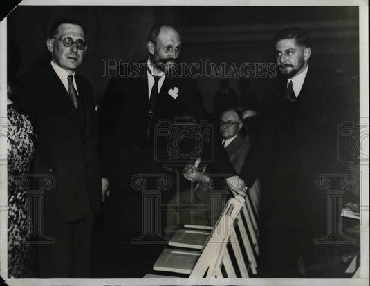 1933 Prof. George Desjardines,Dr H Peron & Henri Bougearal - Historic Images