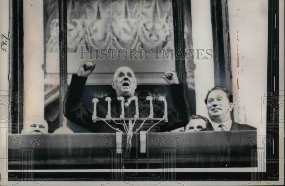 1966 Press Photo Gen.Charles DeGualle of France and Mayor Vladimir of Russia. - Historic Images