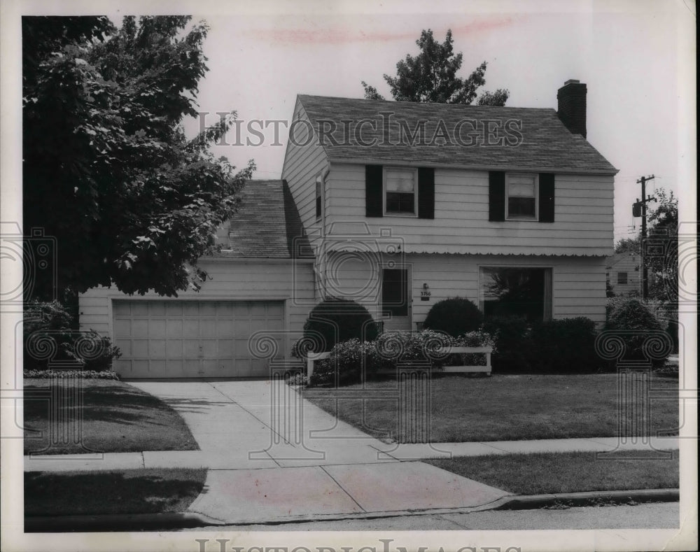 1966 Press Photo Home at 766 Freemont Raod - nea31776 - Historic Images