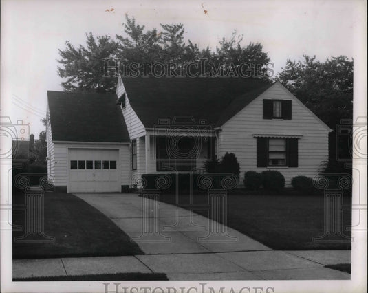 1966 Press Photo 4410 Bayard - nea31781 - Historic Images