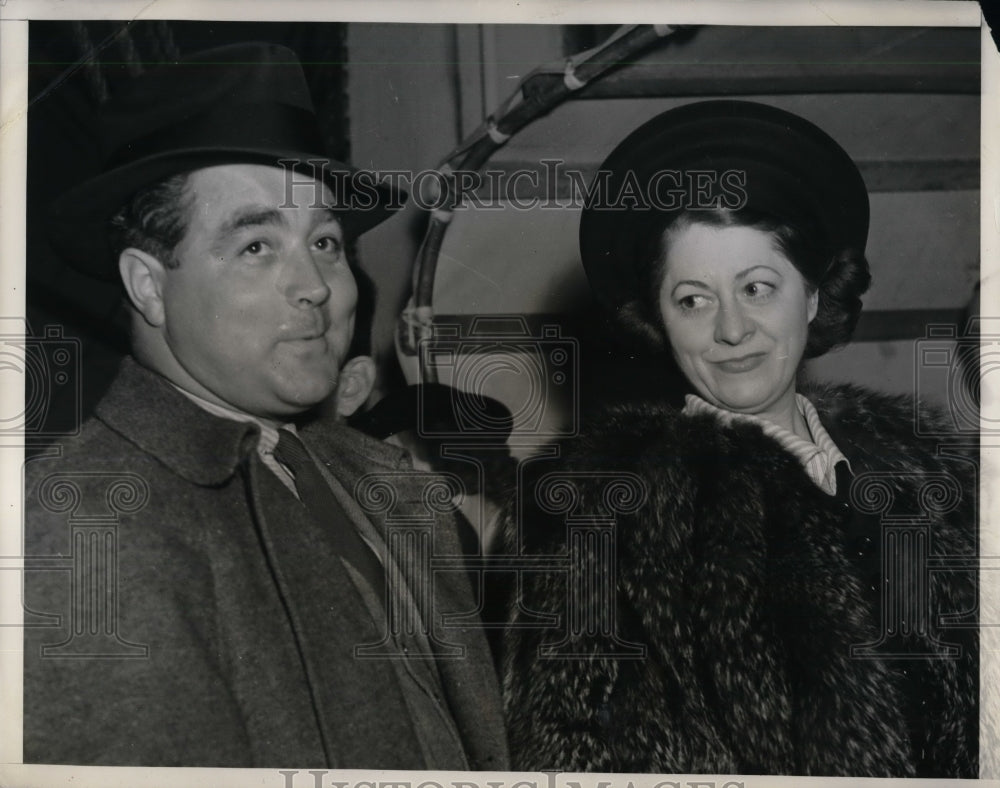 1938 Press Photo Golfer John Montague & Mrs Esther Plunkett - nea32017 - Historic Images