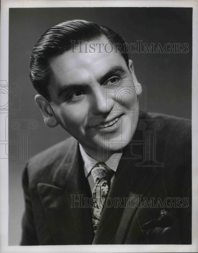 1952 Press Photo Radio Personality Bob Hawks-Historic Images