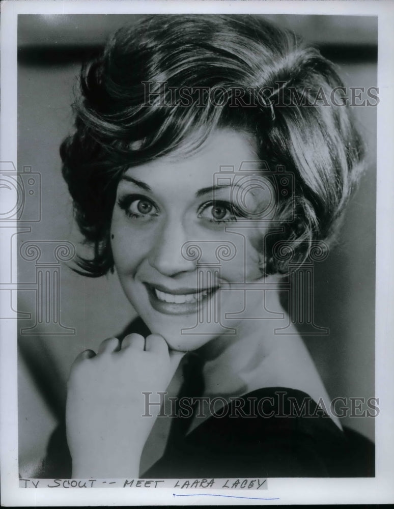 1970 Press Photo Lara Lacy's photo for talent scout. - Historic Images