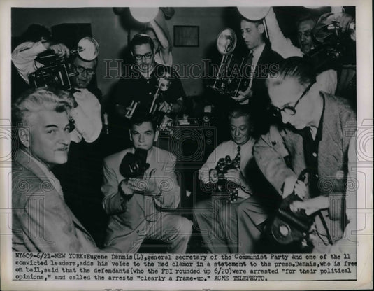 1951 Press Photo Eugene Dennis, General Sec. Of Communist Party, Addresses Press-Historic Images