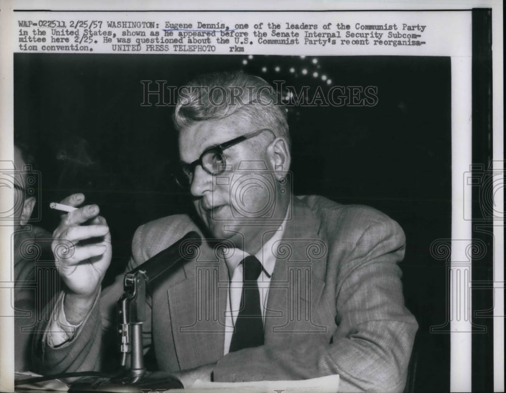 1957 Press Photo Communist Eugene Dennis Questioned Before Senate Subcommittee-Historic Images