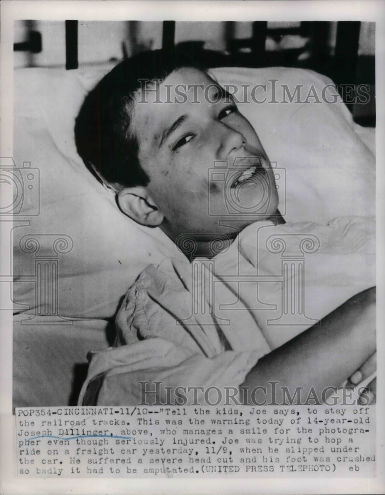 1952 Press Photo Joseph Dillinger, Injured From Attempting to Hop Train Car - Historic Images